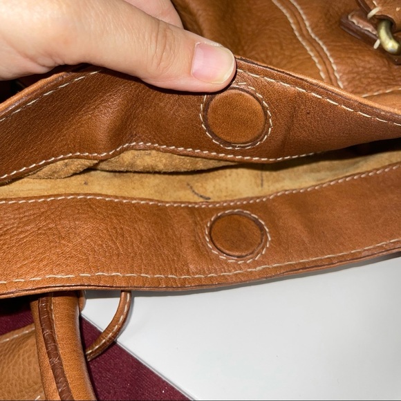 BUTI Italy Brown Leather Handbag With Lock Pocket - Picture 5 of 17